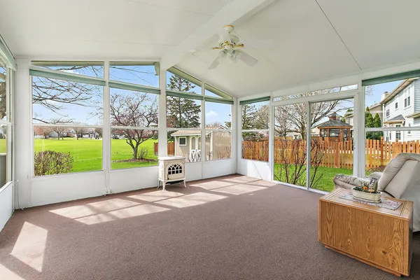 $475,000 | 160 Brentwood Trail, Elgin, IL 60120