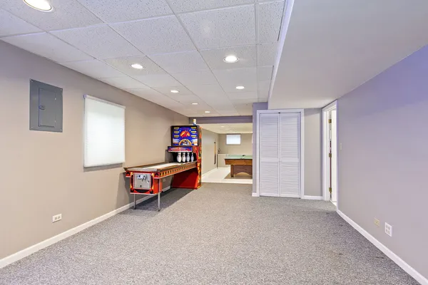 $475,000 | 160 Brentwood Trail, Elgin, IL 60120