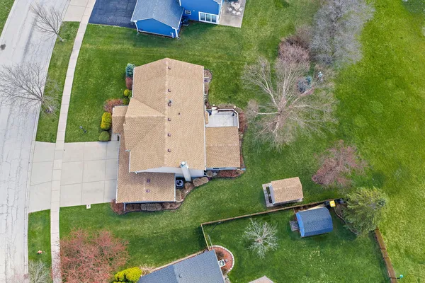 $475,000 | 160 Brentwood Trail, Elgin, IL 60120