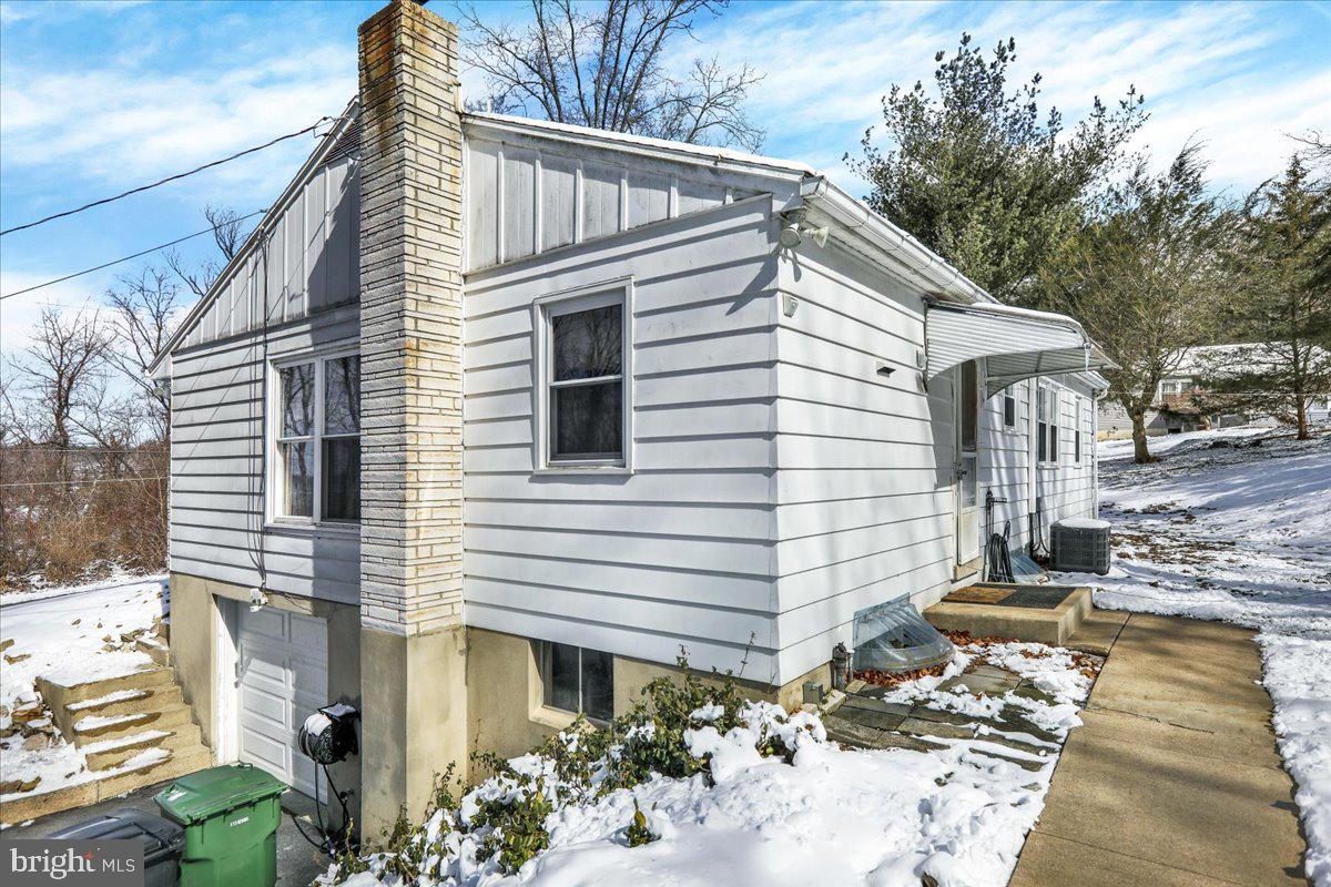 2156 Georgia Road Temple, PA 19560 - Photo 6 of 28