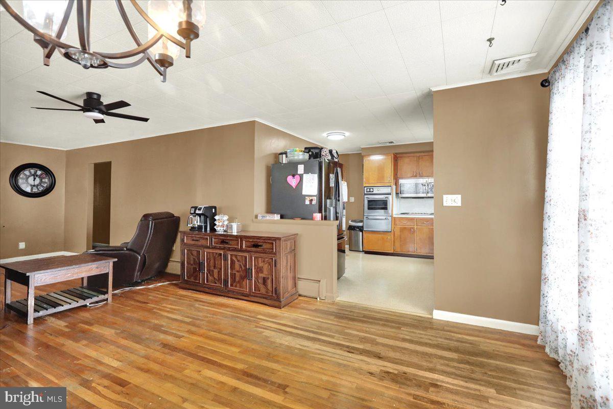 2156 Georgia Road Temple, PA 19560 - Photo 10 of 28