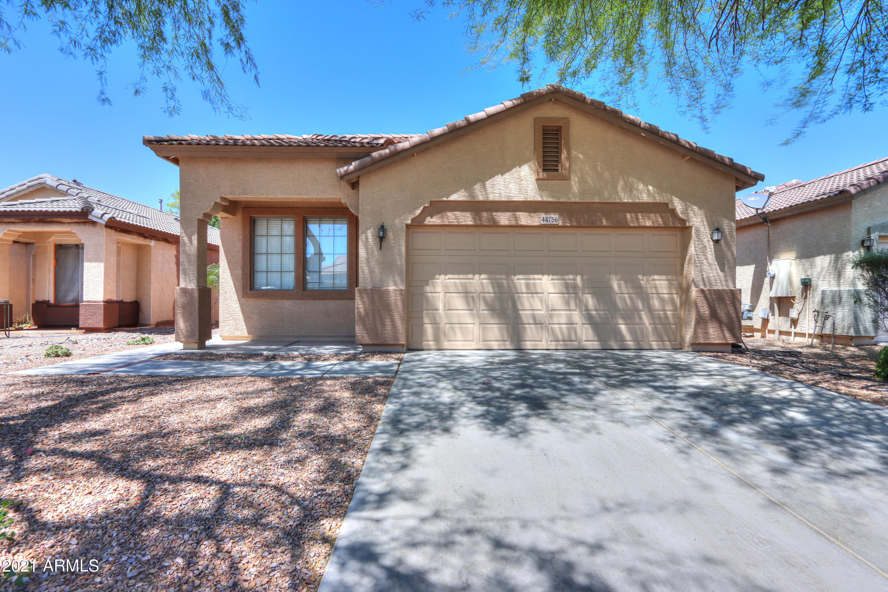 44756 Portabello Road Maricopa, AZ 85139 - Photo 2 of 42 02
