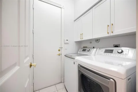 $840,000 | 1571 Breakwater Terrace, Hollywood, FL 33019