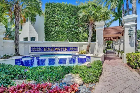 $840,000 | 1571 Breakwater Terrace, Hollywood, FL 33019