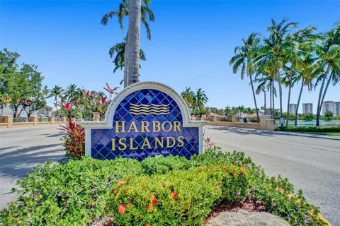 $840,000 | 1571 Breakwater Terrace, Hollywood, FL 33019