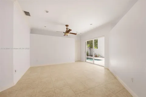 $840,000 | 1571 Breakwater Terrace, Hollywood, FL 33019
