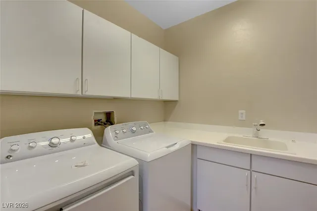 $650,000 | 2690 Kinghorn Place, Henderson, NV 89044