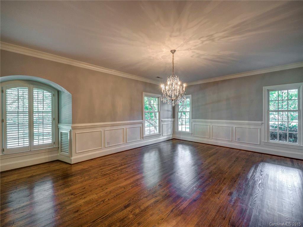 3916 Foxcroft Road Charlotte, NC 28211 - Photo 4 of 24 Gallery Image 4