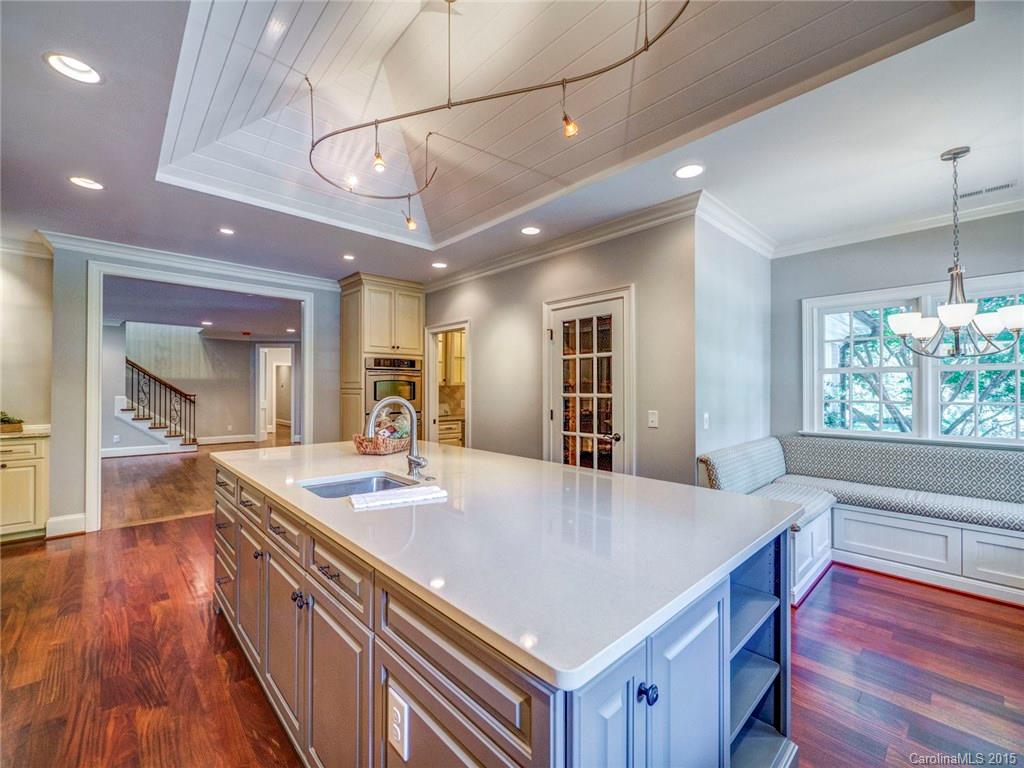 3916 Foxcroft Road Charlotte, NC 28211 - Photo 9 of 24 Gallery Image 9