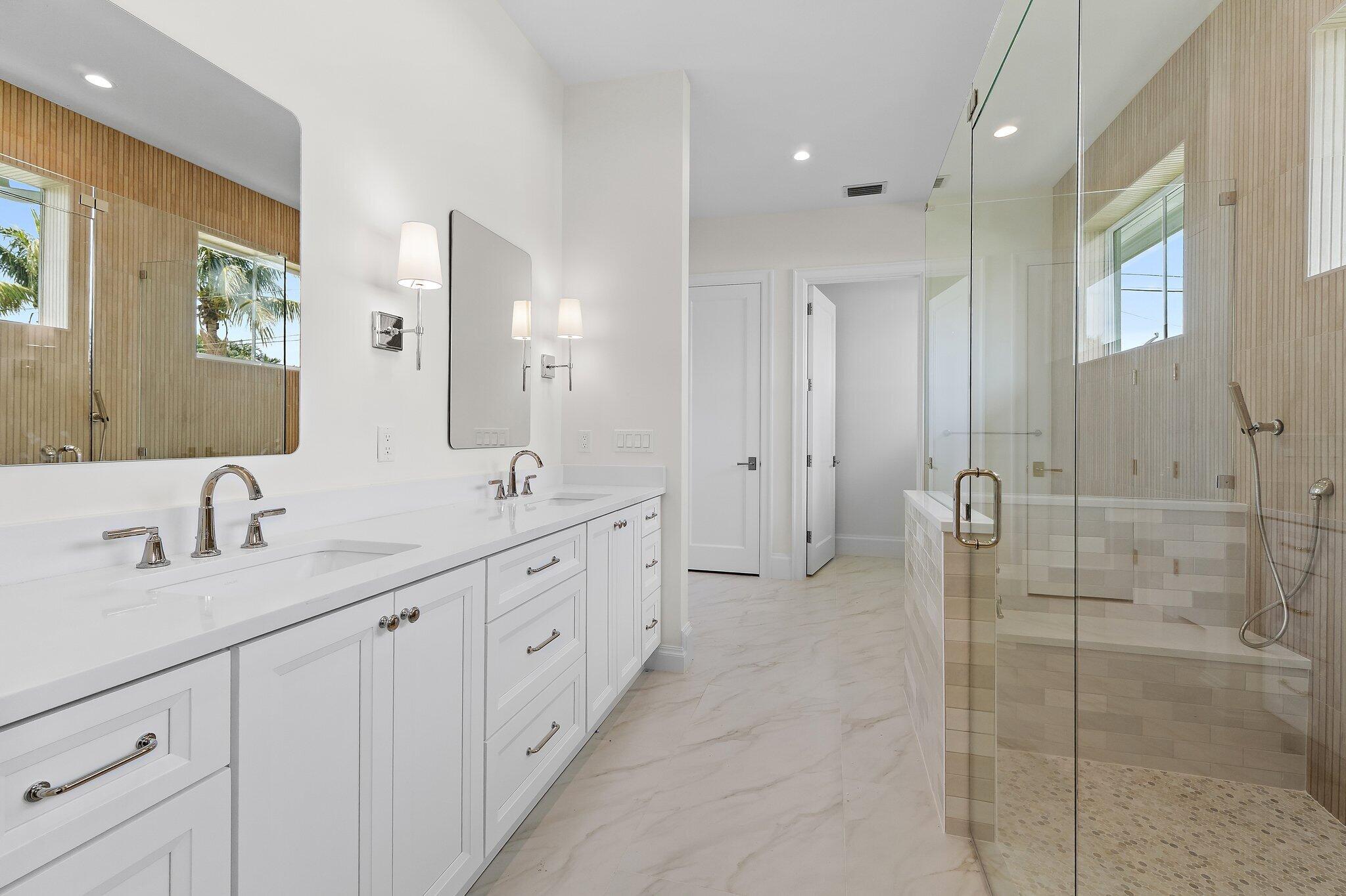 131 Dory Road South North Palm Beach, FL 33408 - Photo 24 of 80 Primary Bath 3