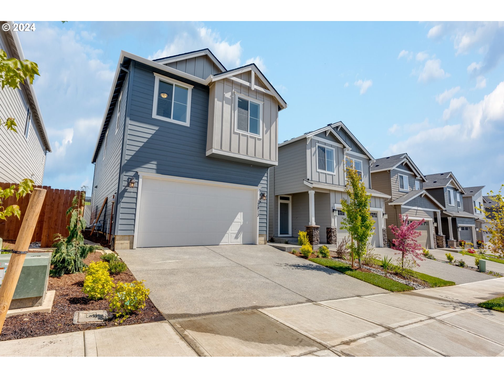 17813 Northwest 7th Avenue Ridgefield, WA 98642 - Photo 2 of 43