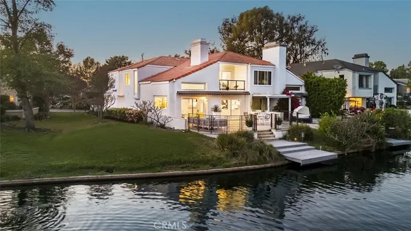$2,175,000 | 22576 Lake Forest Lane, Lake Forest, CA 92630