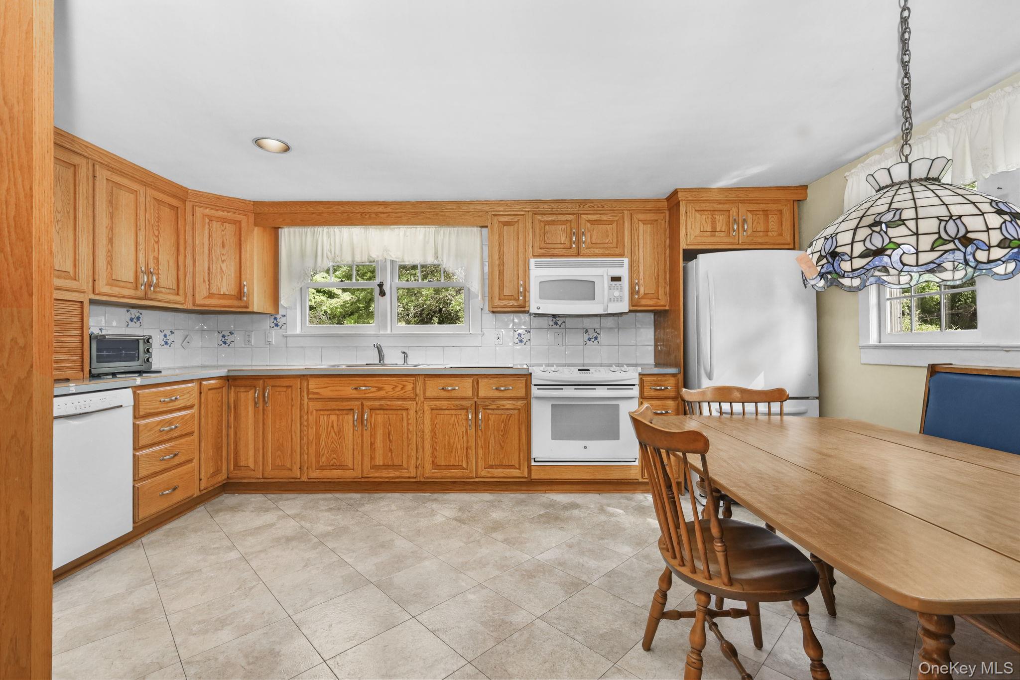 267 Salem Road Pound Ridge, NY 10576 - Photo 17 of 43 Gallery Image 17