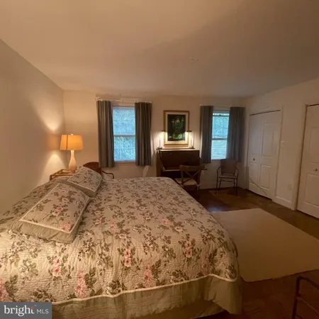 $4,500 | 3221 Sutton Place Northwest, Unit B, Washington, DC 20016
