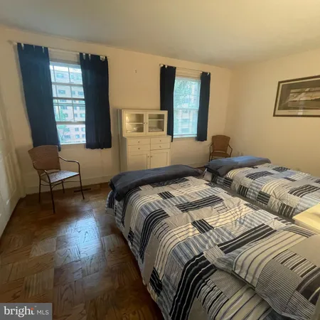 $4,500 | 3221 Sutton Place Northwest, Unit B, Washington, DC 20016