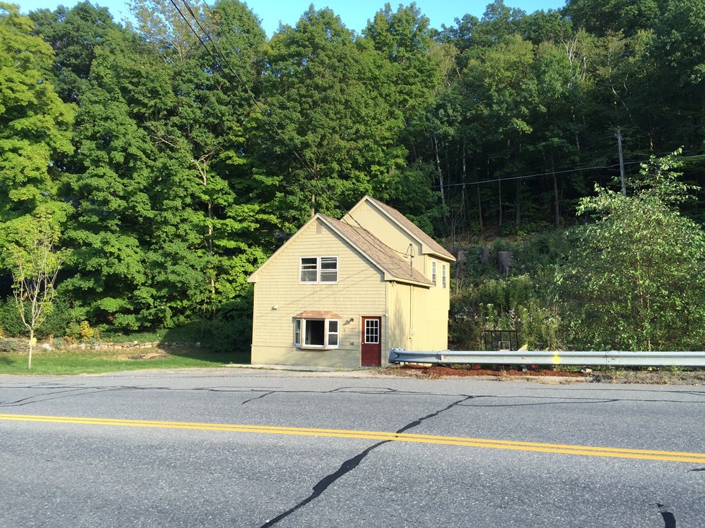 3 Clinton Road Sterling, MA 01564 - Photo 1 of 7 Gallery Image 1