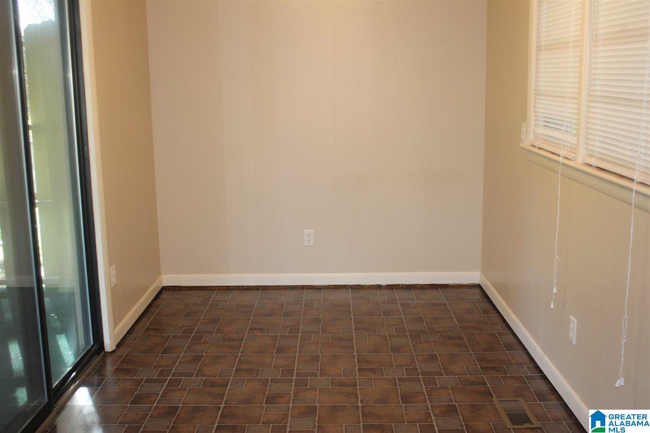515 8th Street Southwest Alabaster, AL 35007 - Photo 14 of 18
