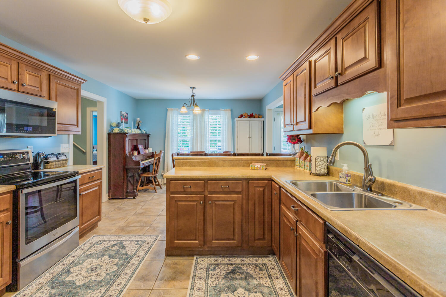 240 Cardinal Lane Dalton, GA 30721 - Photo 16 of 41 240 Cardinal Lane HD-7