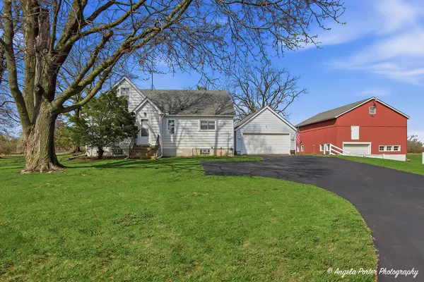 $565,000 | 10105 Highway 120, Woodstock, IL 60098