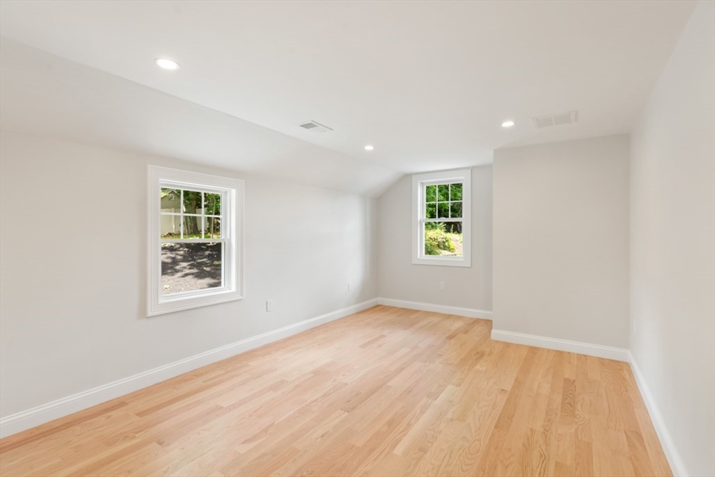 6 Longbow Road Lynnfield, MA 01940 - Photo 27 of 36