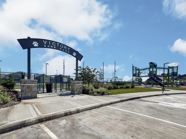 $2,450 | 15427 Crathie Bend Drive, Humble, TX 77346