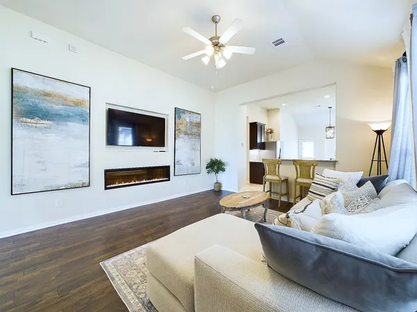 $2,450 | 15427 Crathie Bend Drive, Humble, TX 77346