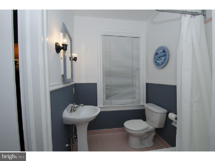 406 Pembroke Road Bala Cynwyd, PA 19004 - Photo 16 of 21 Gallery Image 16