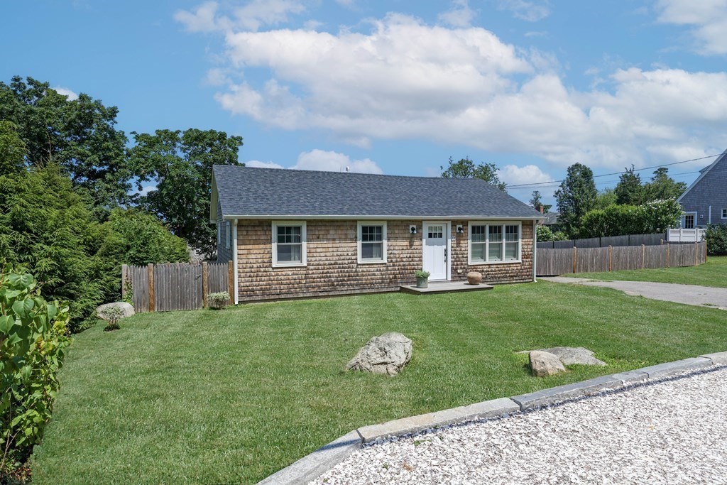 72 Carlton Road Marshfield, MA 02050 - Photo 1 of 27 Gallery Image 1