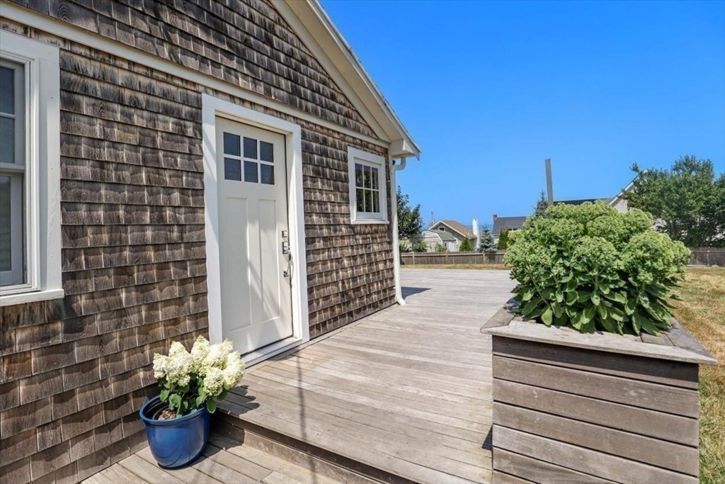 72 Carlton Road Marshfield, MA 02050 - Photo 17 of 27 Gallery Image 17