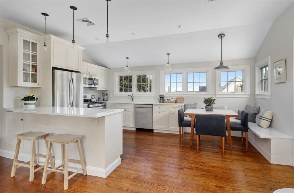 72 Carlton Road Marshfield, MA 02050 - Photo 6 of 27 Gallery Image 6