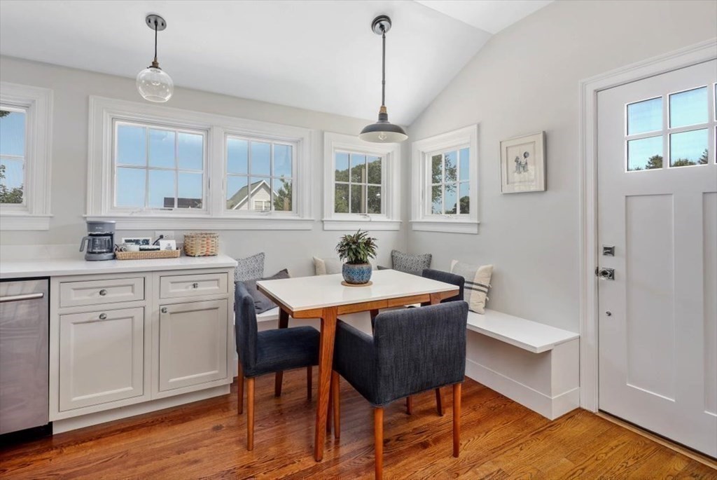 72 Carlton Road Marshfield, MA 02050 - Photo 9 of 27 Gallery Image 9