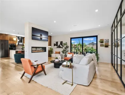 $1,890,000 | 4756 Keniston Avenue, View Park, CA 90043