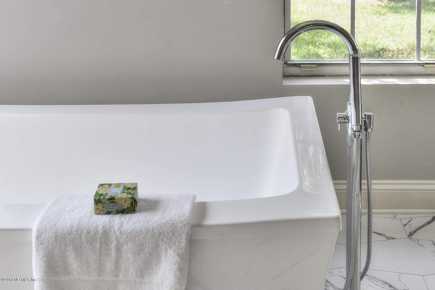 14511 Mandarin Road Jacksonville, FL 32223 - Photo 61 of 91 a view of balcony with a sink and a window