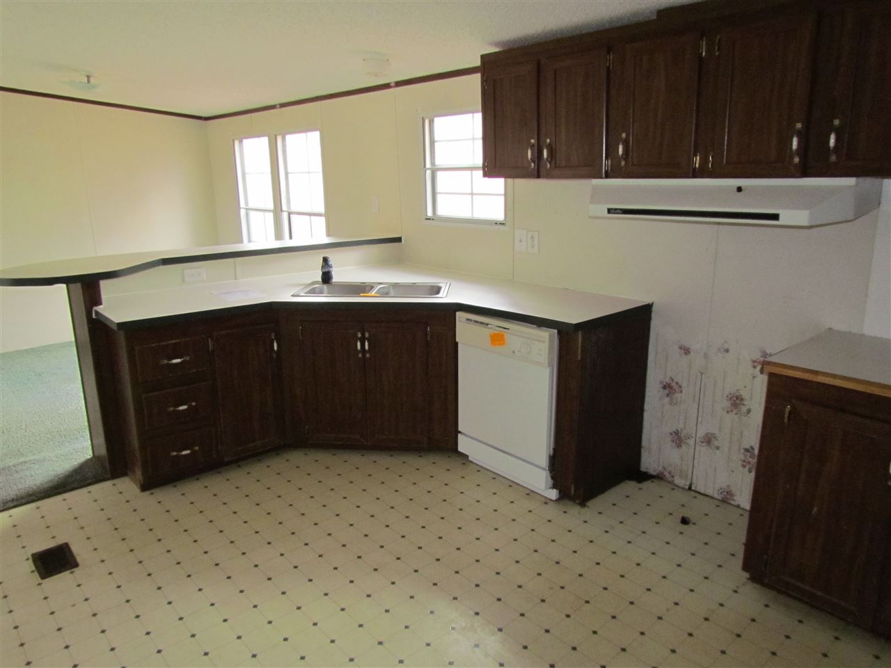275 Jones Town Road Chesnee, SC 29323 - Photo 3 of 14