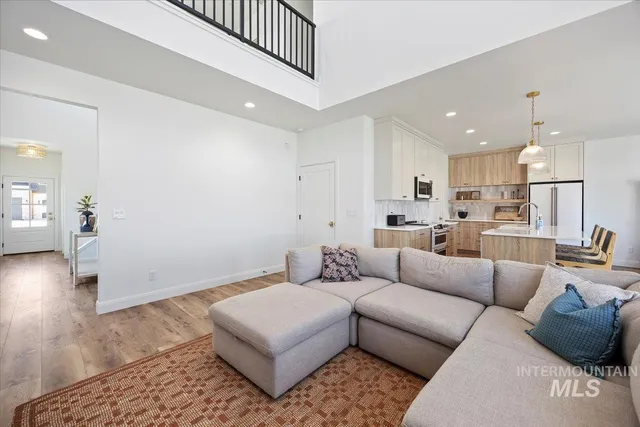 $809,900 | 702 Lake Street, Kimberly, ID 83341