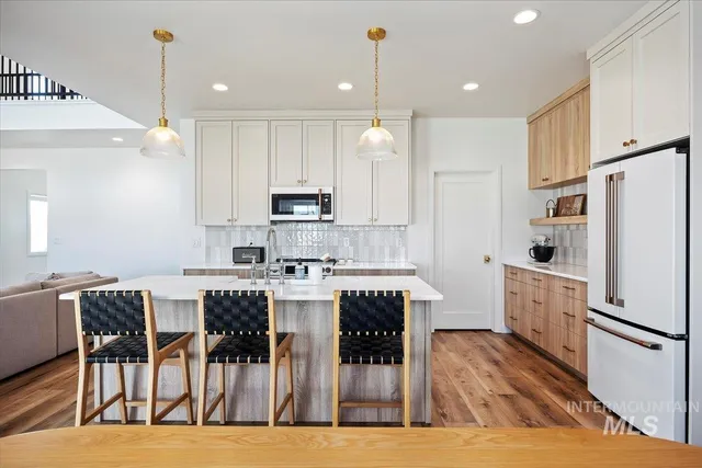 $809,900 | 702 Lake Street, Kimberly, ID 83341