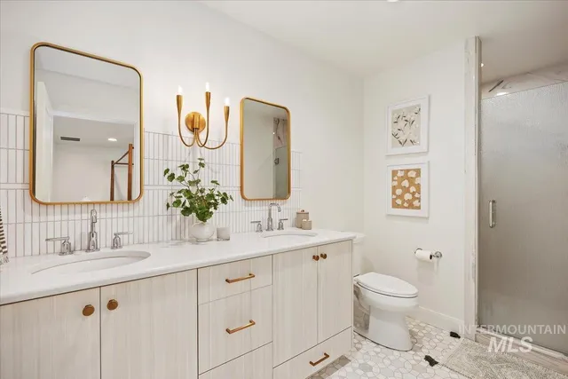 $809,900 | 702 Lake Street, Kimberly, ID 83341