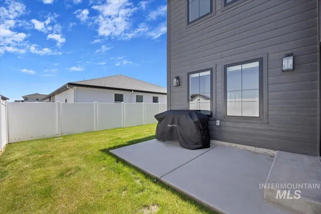 $809,900 | 702 Lake Street, Kimberly, ID 83341