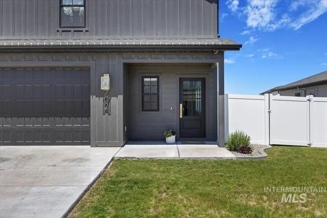 $809,900 | 702 Lake Street, Kimberly, ID 83341