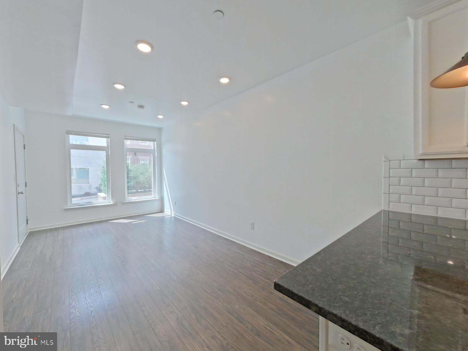 6619 Ridge Avenue, Unit 402 Philadelphia, PA 19128 - Photo 6 of 8 Gallery Image 6