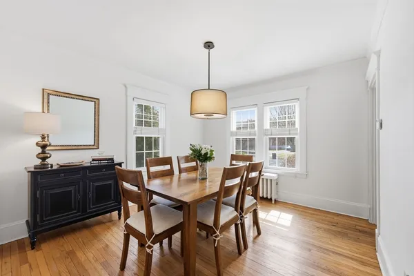 $549,900 | 102 Greenacre Avenue, Longmeadow, MA 01106