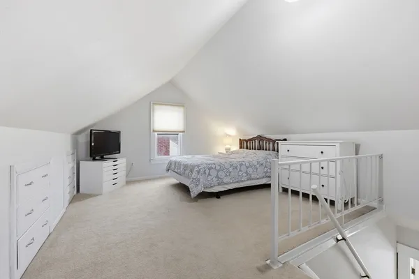 $549,900 | 102 Greenacre Avenue, Longmeadow, MA 01106