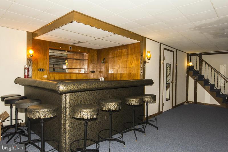2815 Willoughby Road Baltimore, MD 21234 - Photo 11 of 25 Bar