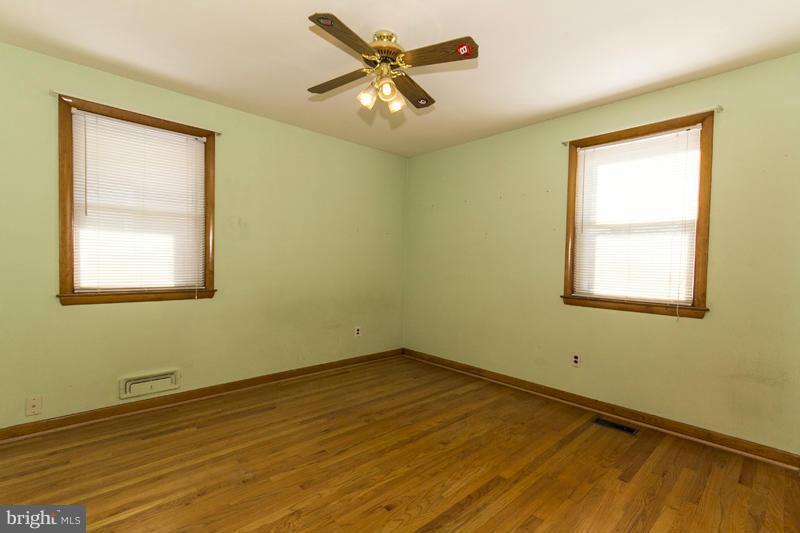 2815 Willoughby Road Baltimore, MD 21234 - Photo 7 of 25 Bedroom
