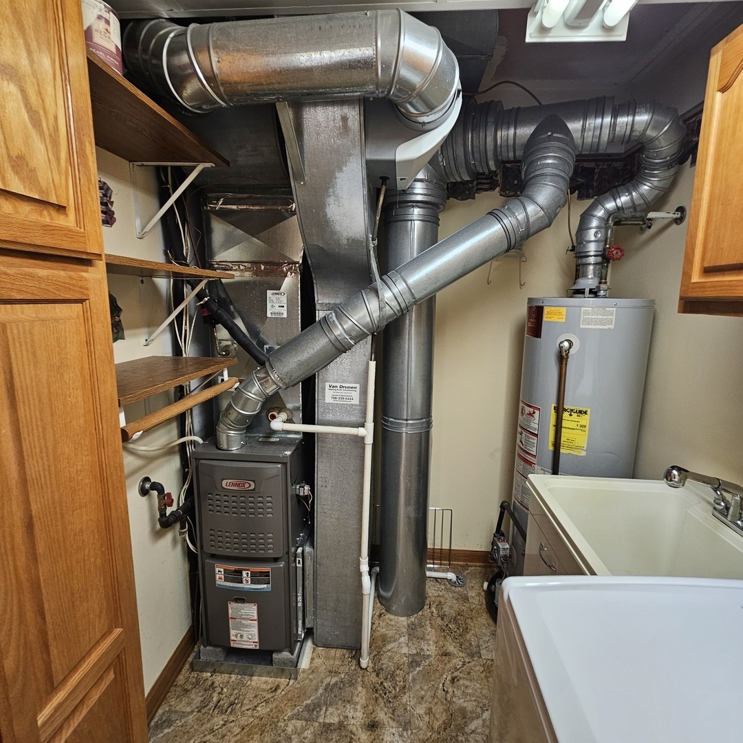 3620 186th Street, Unit 405 Lansing, IL 60438 - Photo 25 of 36 a view of storage and utility room