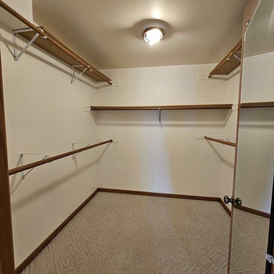 3620 186th Street, Unit 405 Lansing, IL 60438 - Photo 30 of 36 a view of an empty room