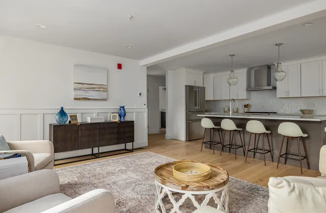 $2,300,000 | 665 Wallis Road, Rye, NH 03870