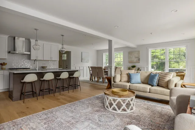 $2,300,000 | 665 Wallis Road, Rye, NH 03870