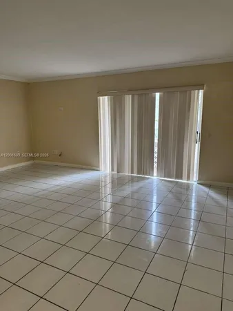 $1,995 | 10383 North Kendall Drive, Unit N1, Miami, FL 33176