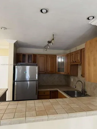 $1,995 | 10383 North Kendall Drive, Unit N1, Miami, FL 33176